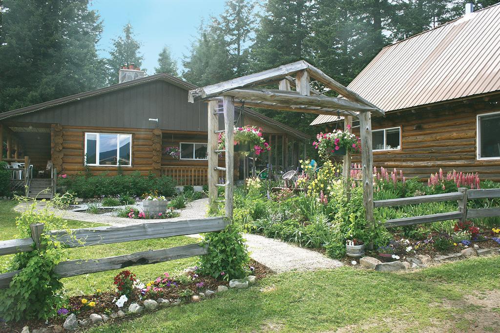 Cedar Mountain Farm Bed And Breakfast Llc Athol Exteriér fotografie